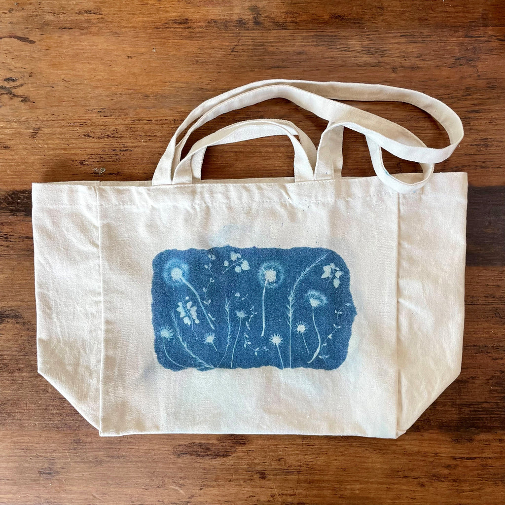 Tote Bag Extra Large: Cyanotype Dandy Field